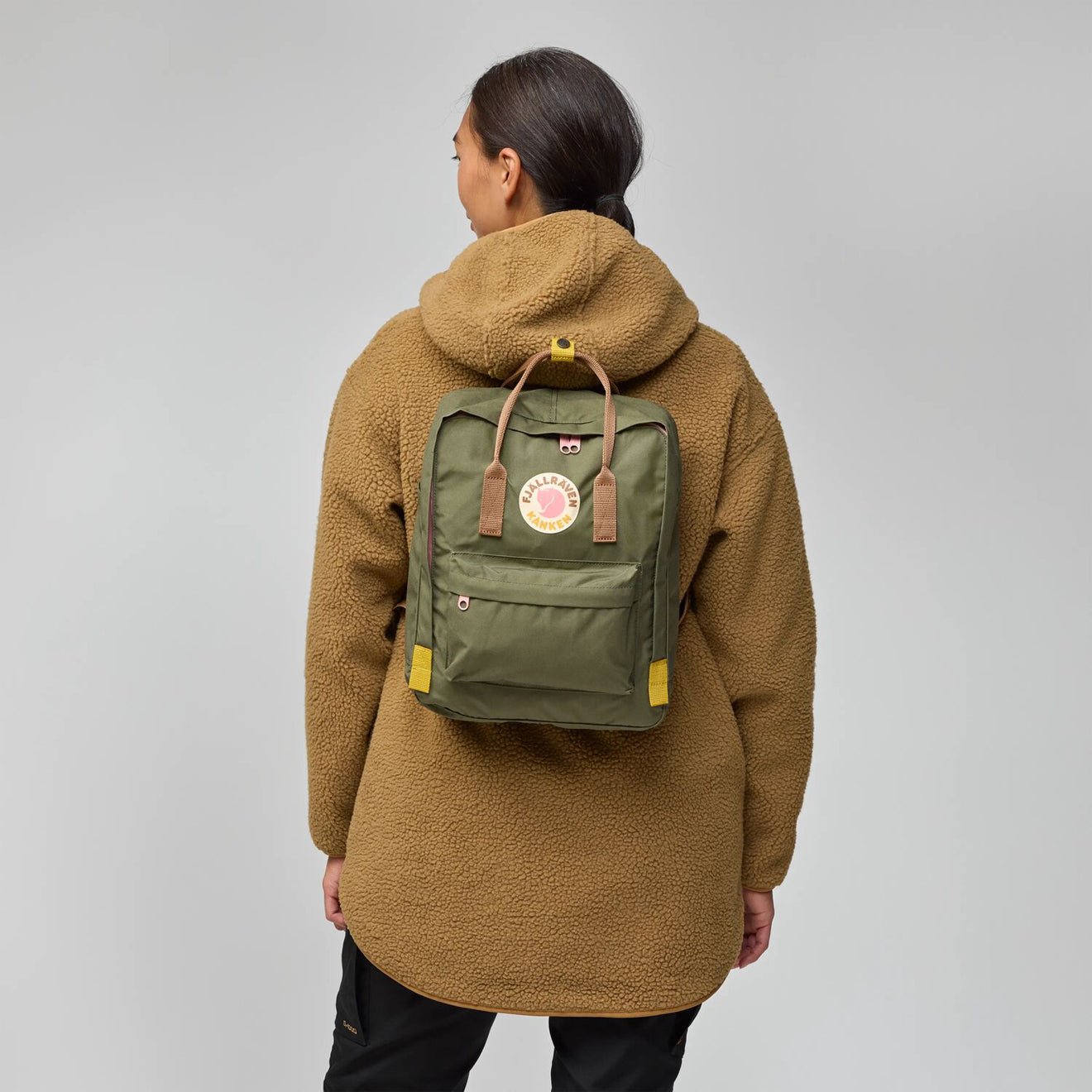 Fjallraven Kanken Koncept Backpack Super Grey / Green